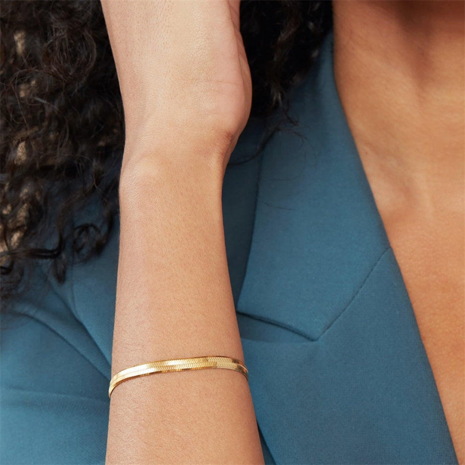 Bracciale in maglia color oro modello APOFI