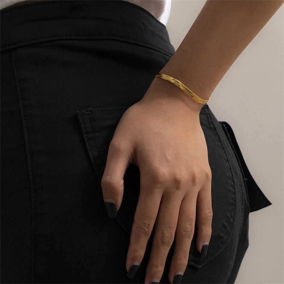 Bracciale in maglia color oro modello APOFI